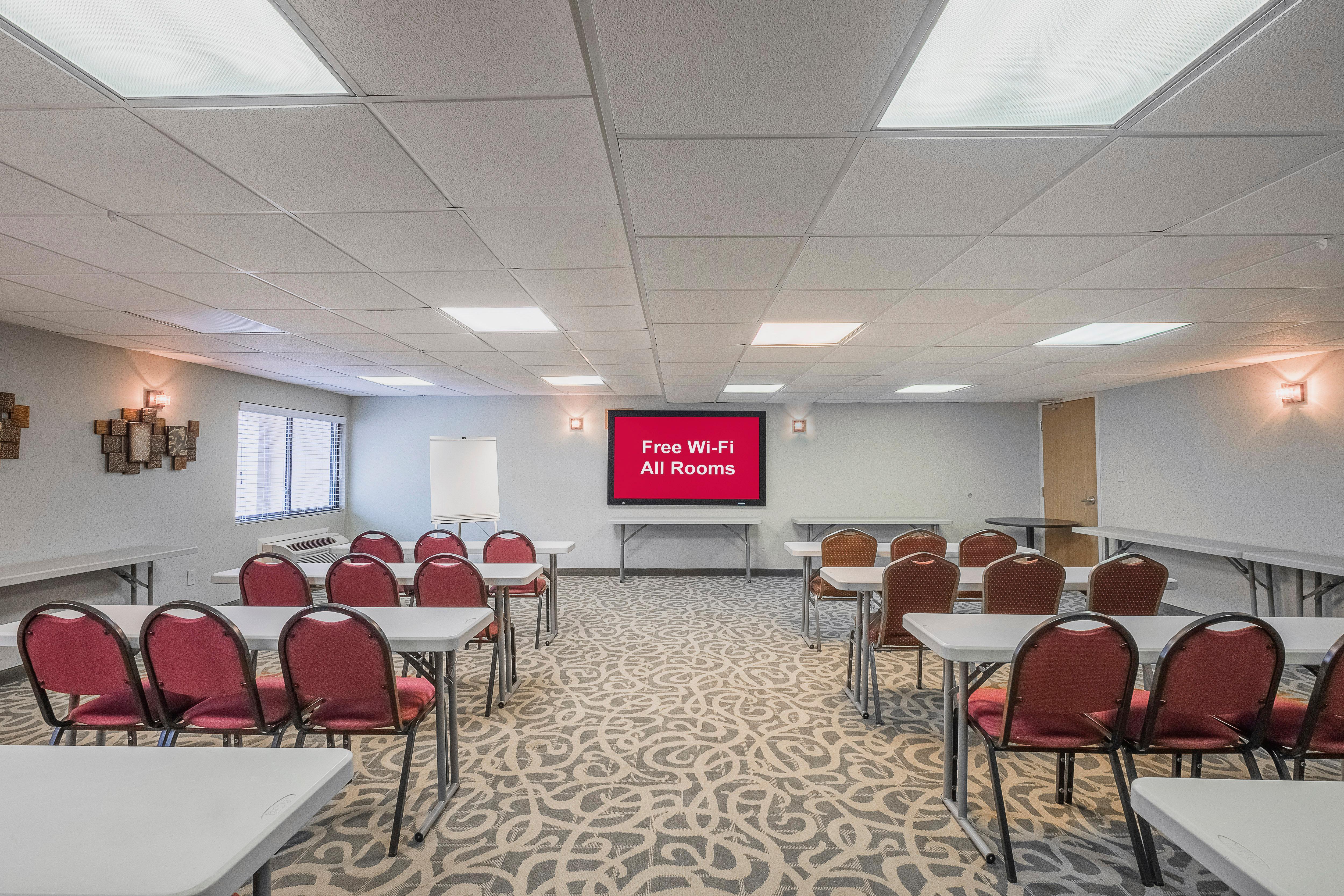 Red Roof Inn & Suites Mt Holly - Mcguire Afb Westampton Екстер'єр фото