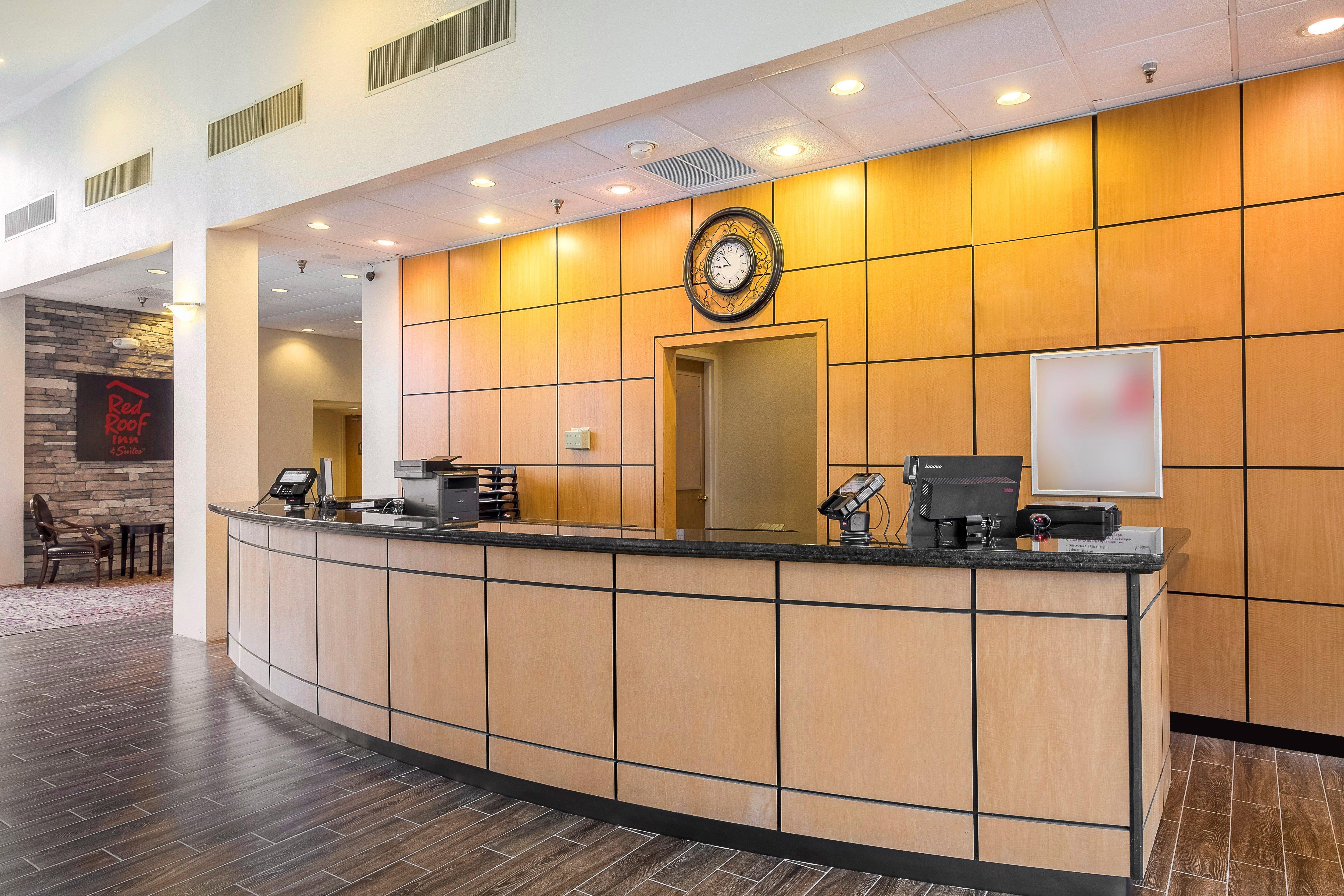 Red Roof Inn & Suites Mt Holly - Mcguire Afb Westampton Екстер'єр фото