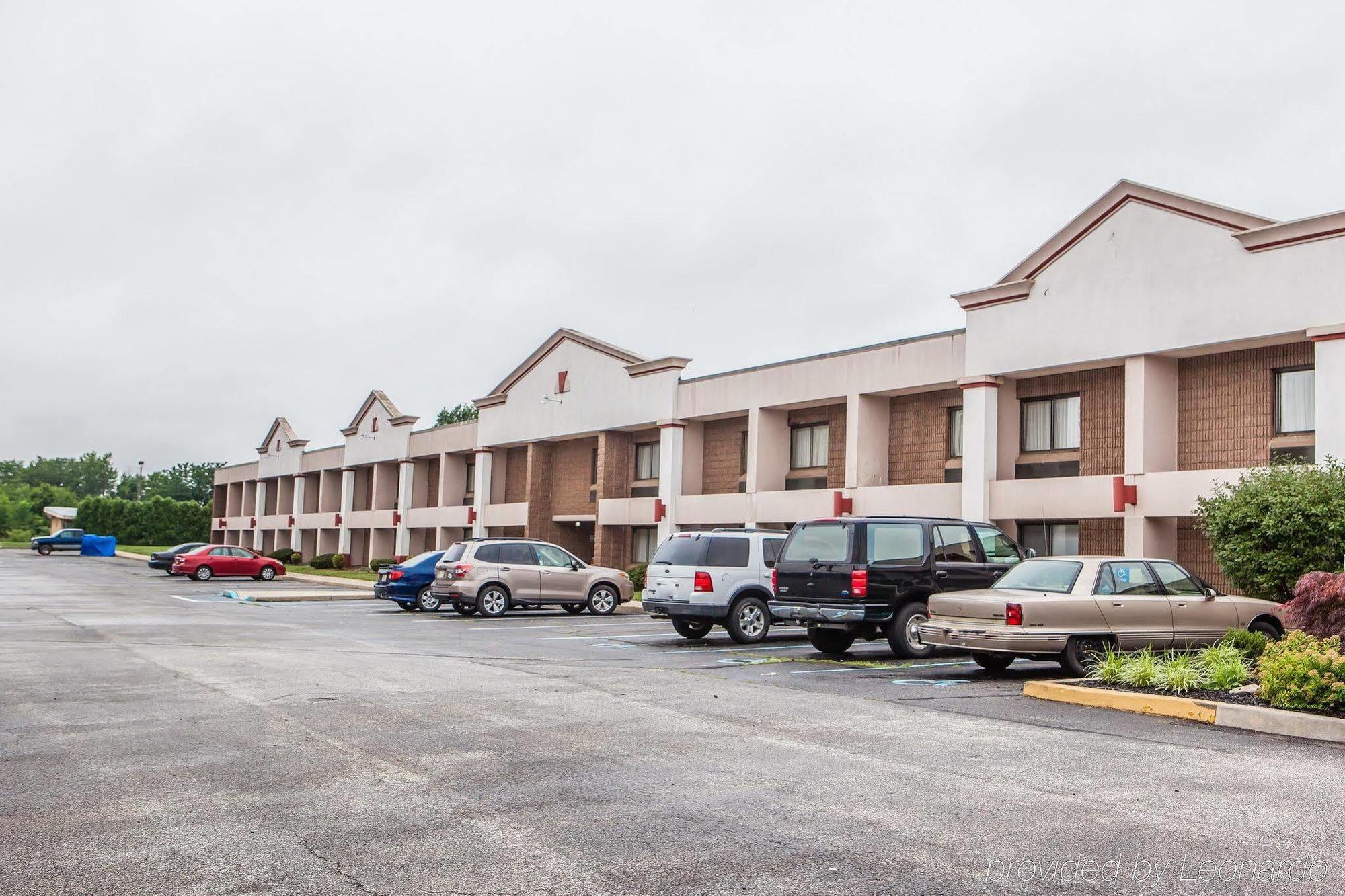Red Roof Inn & Suites Mt Holly - Mcguire Afb Westampton Екстер'єр фото