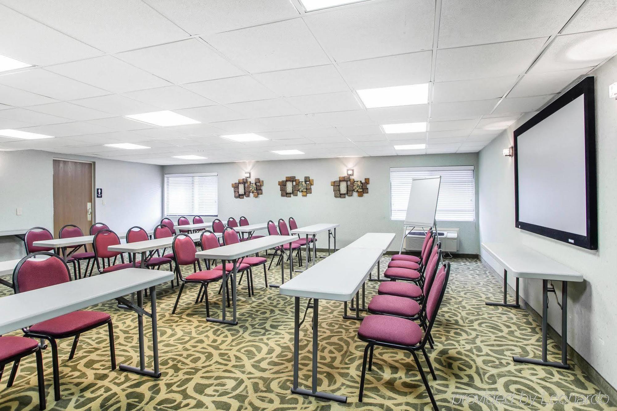 Red Roof Inn & Suites Mt Holly - Mcguire Afb Westampton Екстер'єр фото